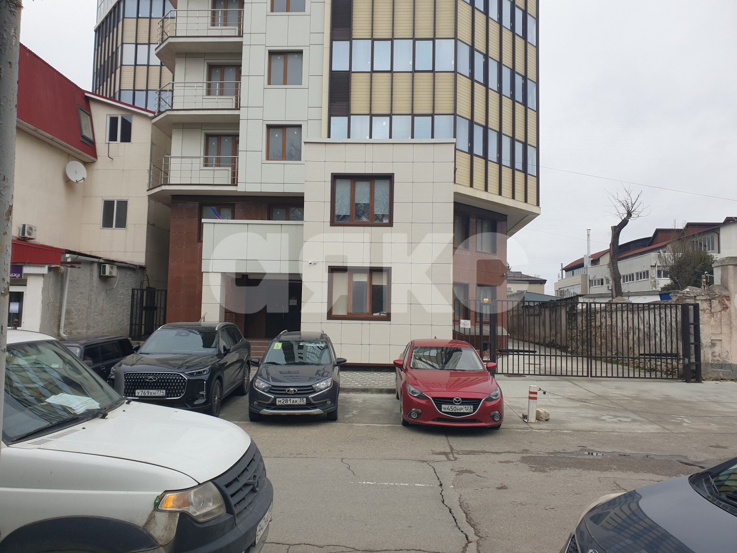 Фото №4: 3-комнатная квартира 110&nbsp;м², 6/17&nbsp;эт. - Анапа, пер. Тираспольский, 1А