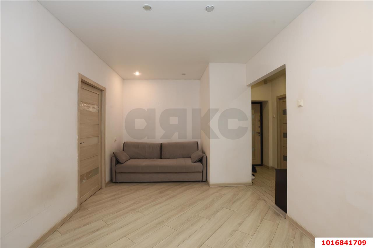 Фото №6: 2-комнатная квартира 60&nbsp;м², 5/12&nbsp;эт. - Краснодар, мкр. Западный внутригородской округ, ул. Красная, 145/1