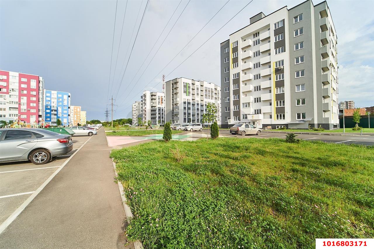 Фото №11: 1-комнатная квартира 49&nbsp;м², 3/8&nbsp;эт. - Краснодар, Карасунский внутригородской округ, ЖК Спортивный Парк, ж/р Новознаменский, ул. Войсковая, 4к12