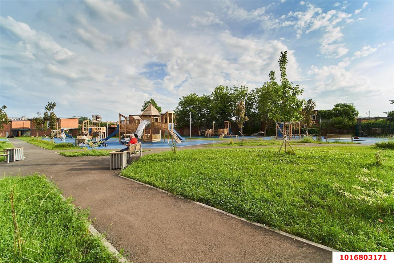 Фото №10: 1-комнатная квартира 49&nbsp;м², 3/8&nbsp;эт. - Краснодар, Карасунский внутригородской округ, ЖК Спортивный Парк, ж/р Новознаменский, ул. Войсковая, 4к12