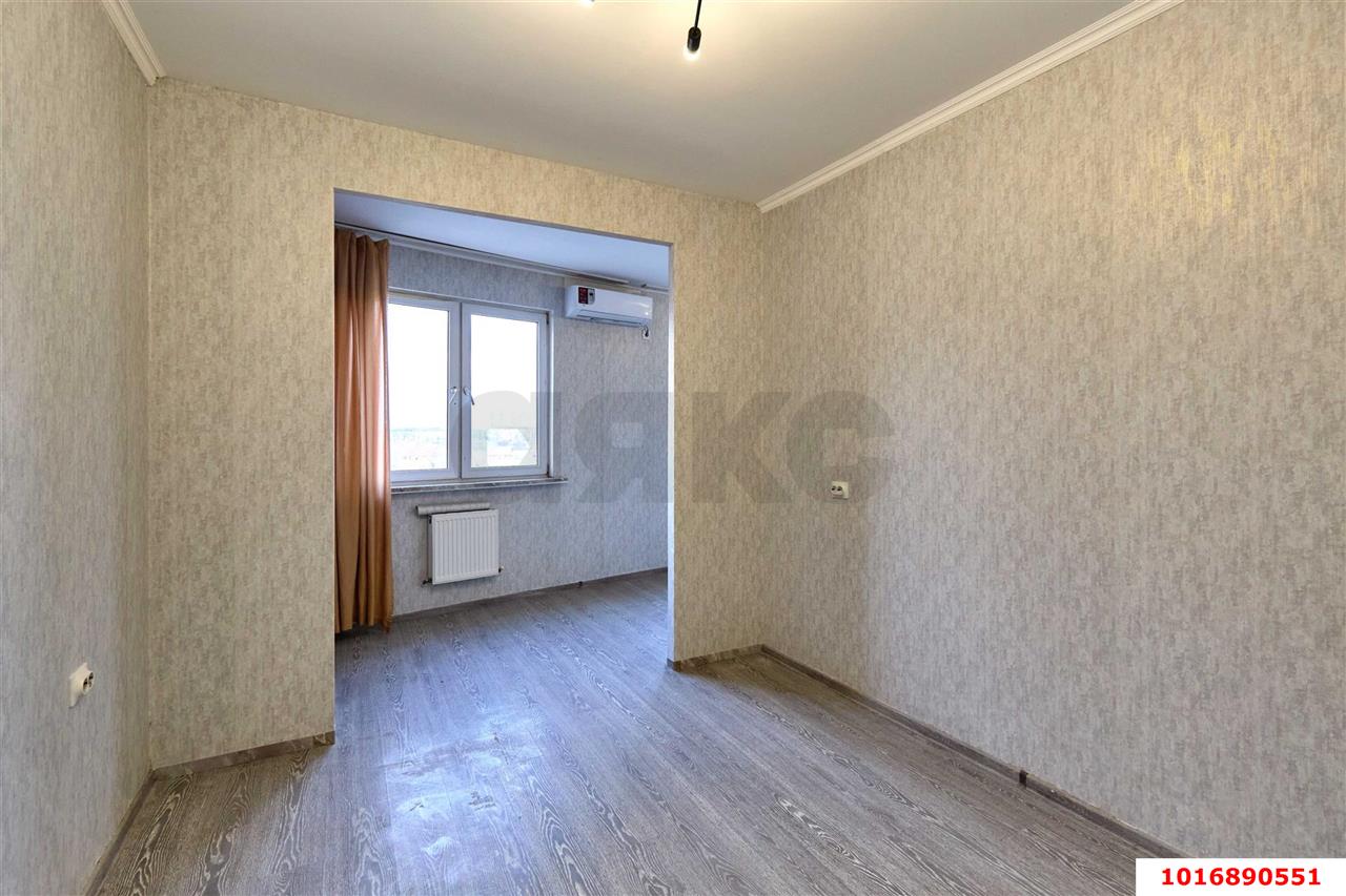 Фото №1: 1-комнатная квартира 42&nbsp;м², 7/10&nbsp;эт. - Краснодар, Прикубанский внутригородской округ, Россинского, мкр. жилой комплекс Инсити-Парк, ул. Командорская, 1к1