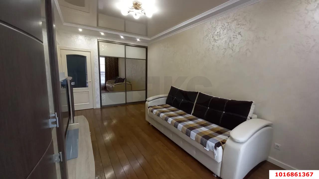 Фото №6: 2-комнатная квартира 63&nbsp;м², 20/25&nbsp;эт. - Краснодар, Центральный внутригородской округ, Центральный, мкр. ЖК Большой, ул. Красная, 176лит1/1