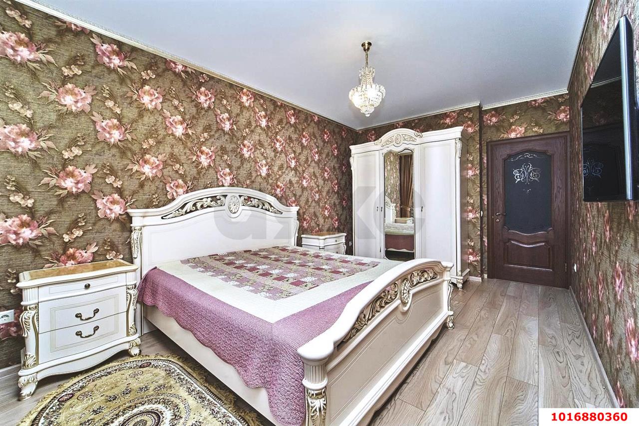 Фото №3: 3-комнатная квартира 91&nbsp;м², 3/24&nbsp;эт. - Краснодар, Центральный внутригородской округ, мкр. Черёмушки, ул. Кубанская, 52