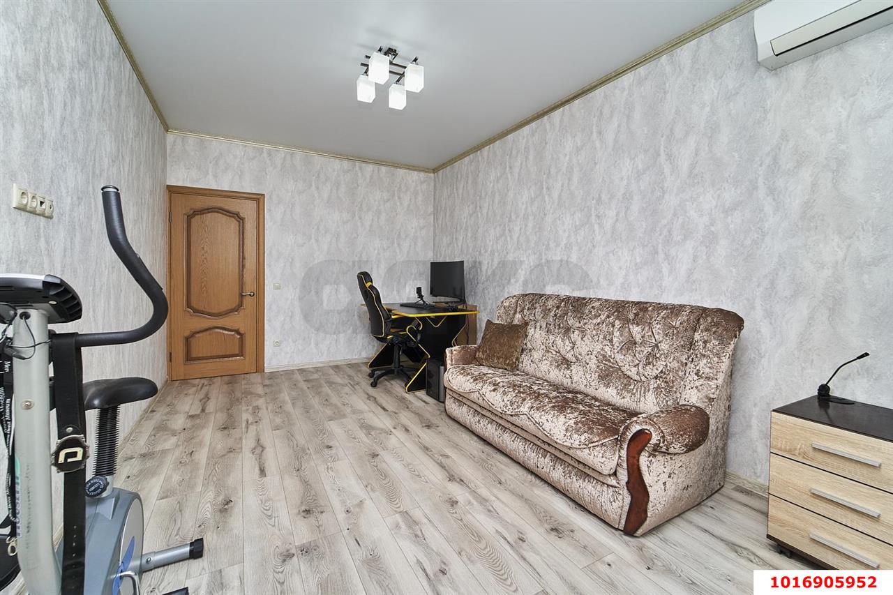 Фото №9: 3-комнатная квартира 91&nbsp;м², 15/24&nbsp;эт. - Краснодар, Центральный внутригородской округ, мкр. Черёмушки, ул. Кубанская, 54