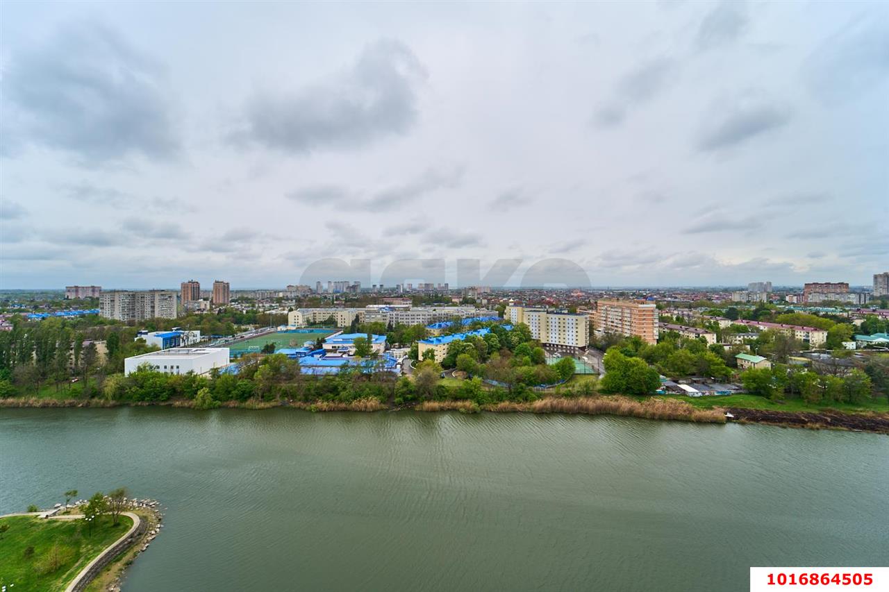 Фото №13: 1-комнатная квартира 60&nbsp;м², 17/22&nbsp;эт. - Краснодар, Карасунский внутригородской округ, мкр. Черёмушки, ул. Селезнёва, 88/1
