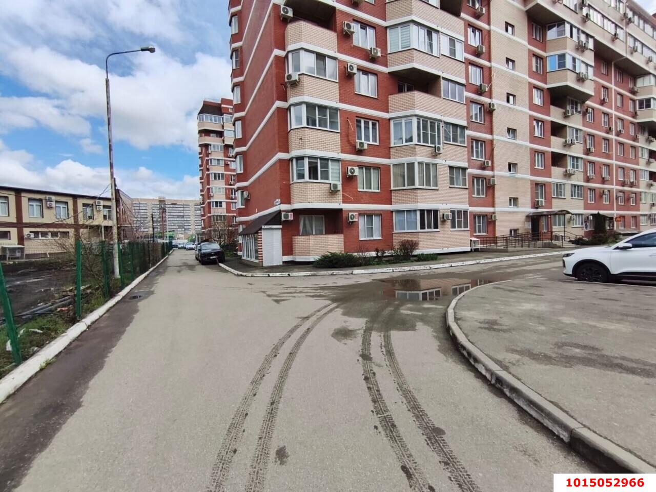 Фото №7: Торговое помещение 81&nbsp;м², -1/9&nbsp;эт. - Краснодар, Прикубанский внутригородской округ, имени Петра Метальникова, мкр. ЖК Любимый Дом, ул. Московская, 133к2