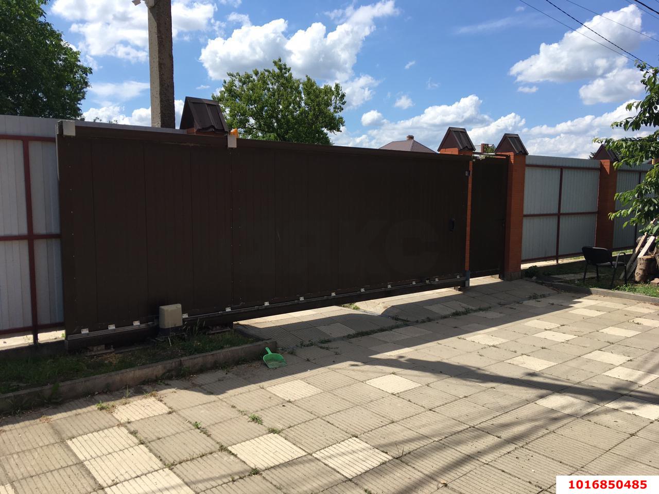 Фото №3: Дом 728&nbsp;м² + 5.86&nbsp;сот., 4&nbsp;эт. - Знаменский, Карасунский внутригородской округ, мкр. СТ Рассвет, ул. Малиновая, 95