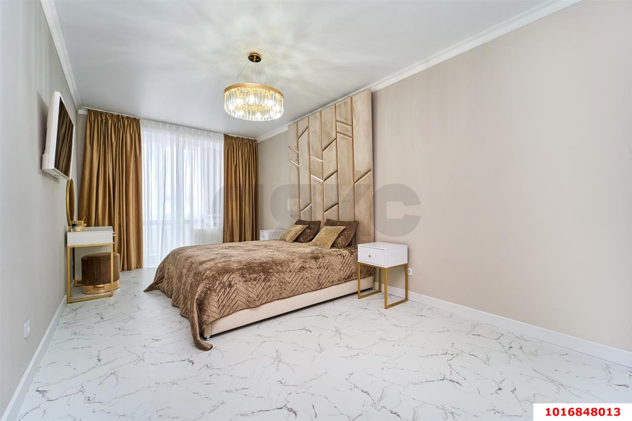 Фото №4: 2-комнатная квартира 67&nbsp;м², 20/24&nbsp;эт. - Краснодар, Западный внутригородской округ, Фестивальный, мкр. ЖК Маршал, ул. Гаражная, 87