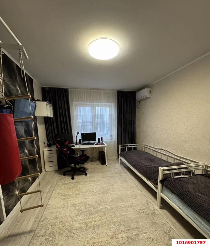 Фото №3: 3-комнатная квартира 81&nbsp;м², 11/14&nbsp;эт. - Краснодар, Прикубанский внутригородской округ, мкр. Московский, ул. им. Артюшкова В.Д., 19