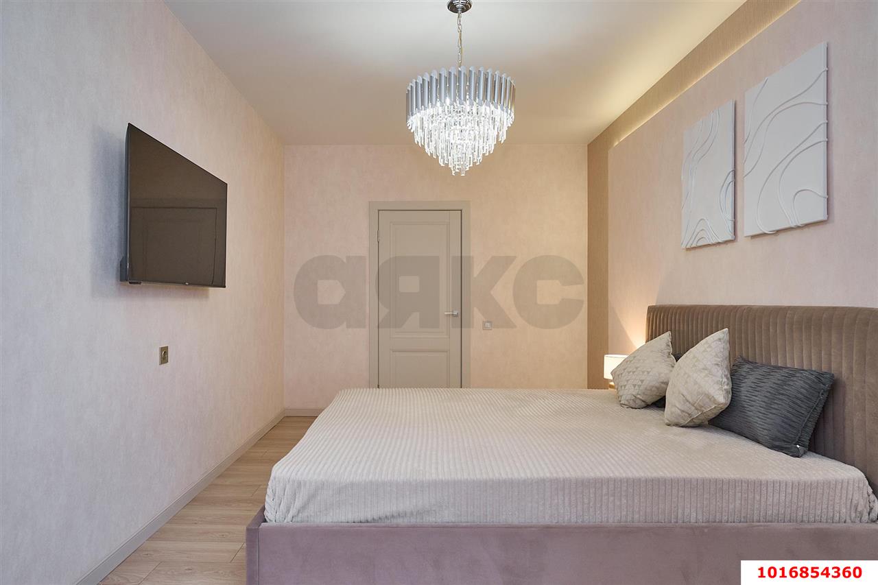 Фото №13: 2-комнатная квартира 70&nbsp;м², 19/25&nbsp;эт. - Краснодар, Карасунский внутригородской округ, ж/м Пашковский, ул. Леонида Лаврова, 4