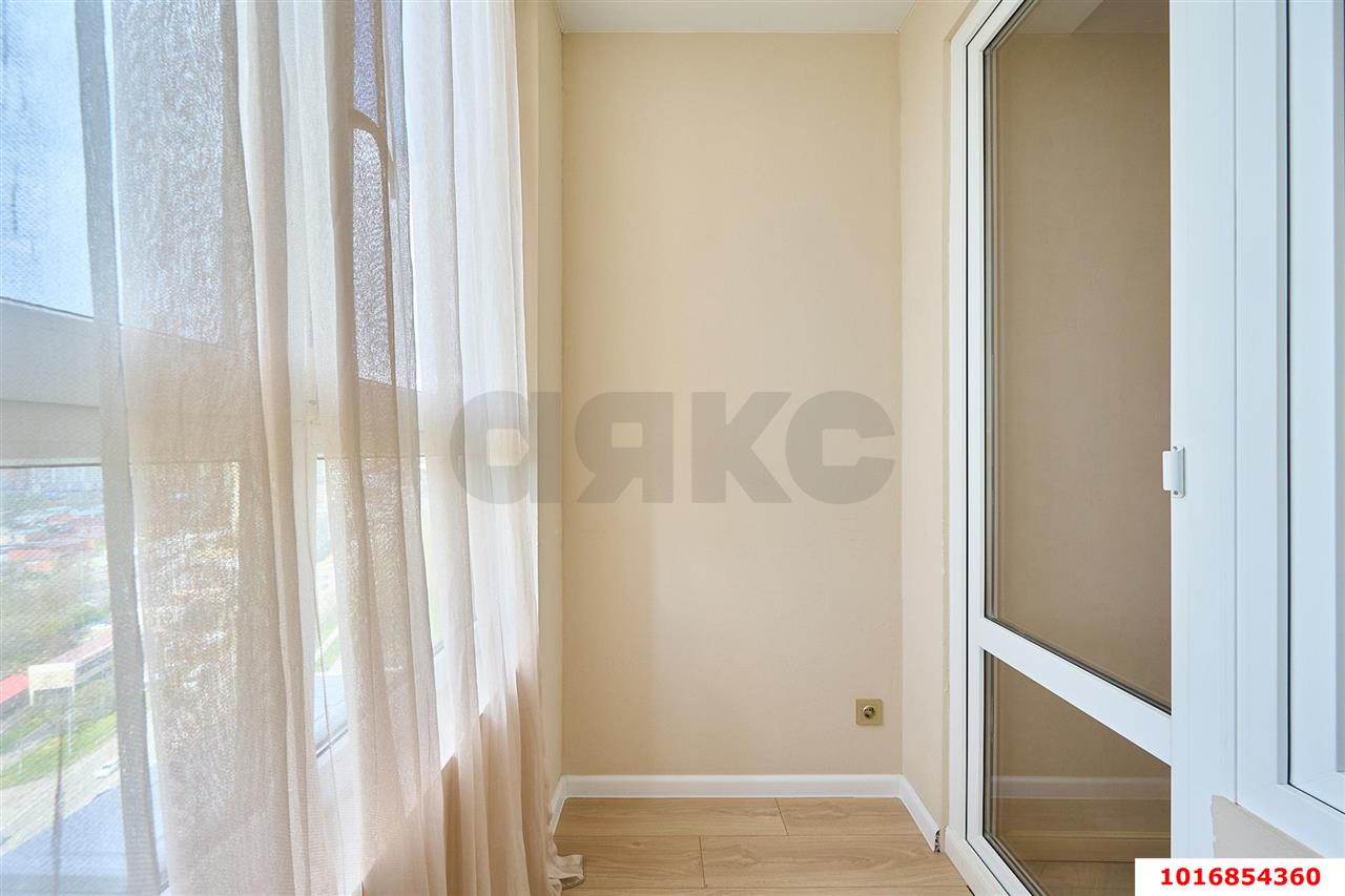 Фото №9: 2-комнатная квартира 70&nbsp;м², 19/25&nbsp;эт. - Краснодар, Карасунский внутригородской округ, ж/м Пашковский, ул. Леонида Лаврова, 4