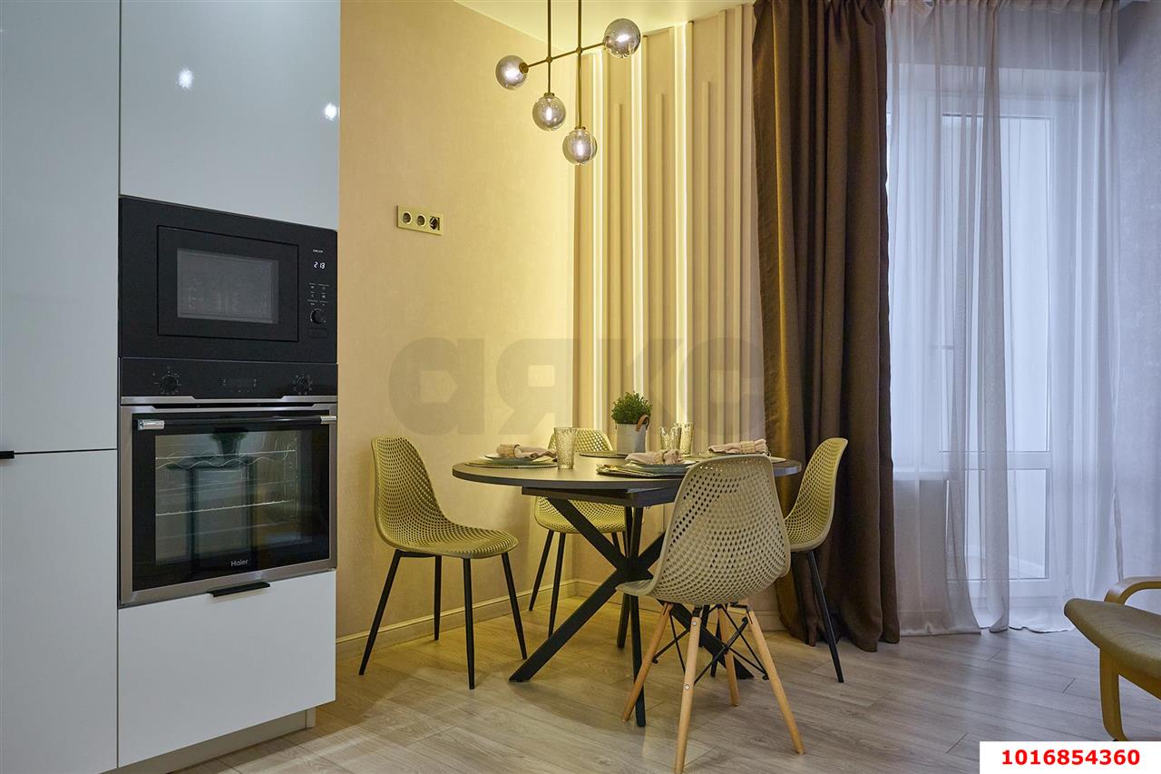 Фото №3: 2-комнатная квартира 70&nbsp;м², 19/25&nbsp;эт. - Краснодар, Карасунский внутригородской округ, ж/м Пашковский, ул. Леонида Лаврова, 4