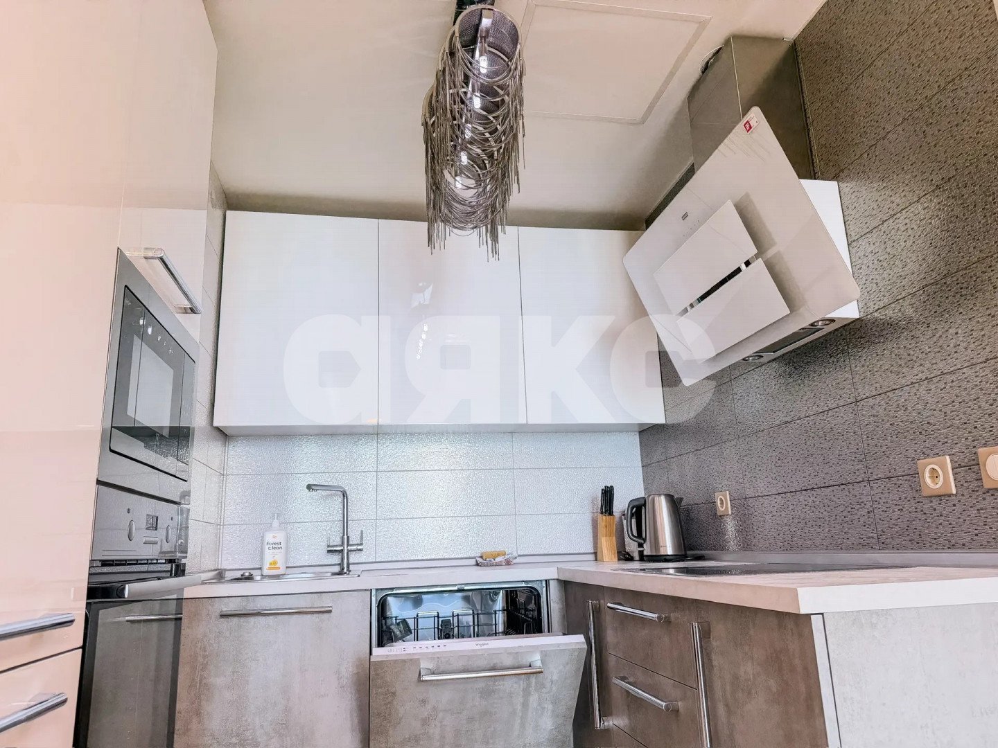 Фото №7: 1-комнатная квартира 57&nbsp;м², 10/14&nbsp;эт. - Анапа, мкр. жилой комплекс Золотая Бухта, пр-кт Революции, 3