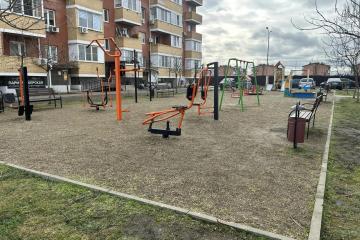 Фото №1: 2-комнатная квартира 57 м², 5/5 эт. - Краснодар, мкр. Прикубанский внутригородской округ, ул. имени В.М. Комарова, 106Бк8