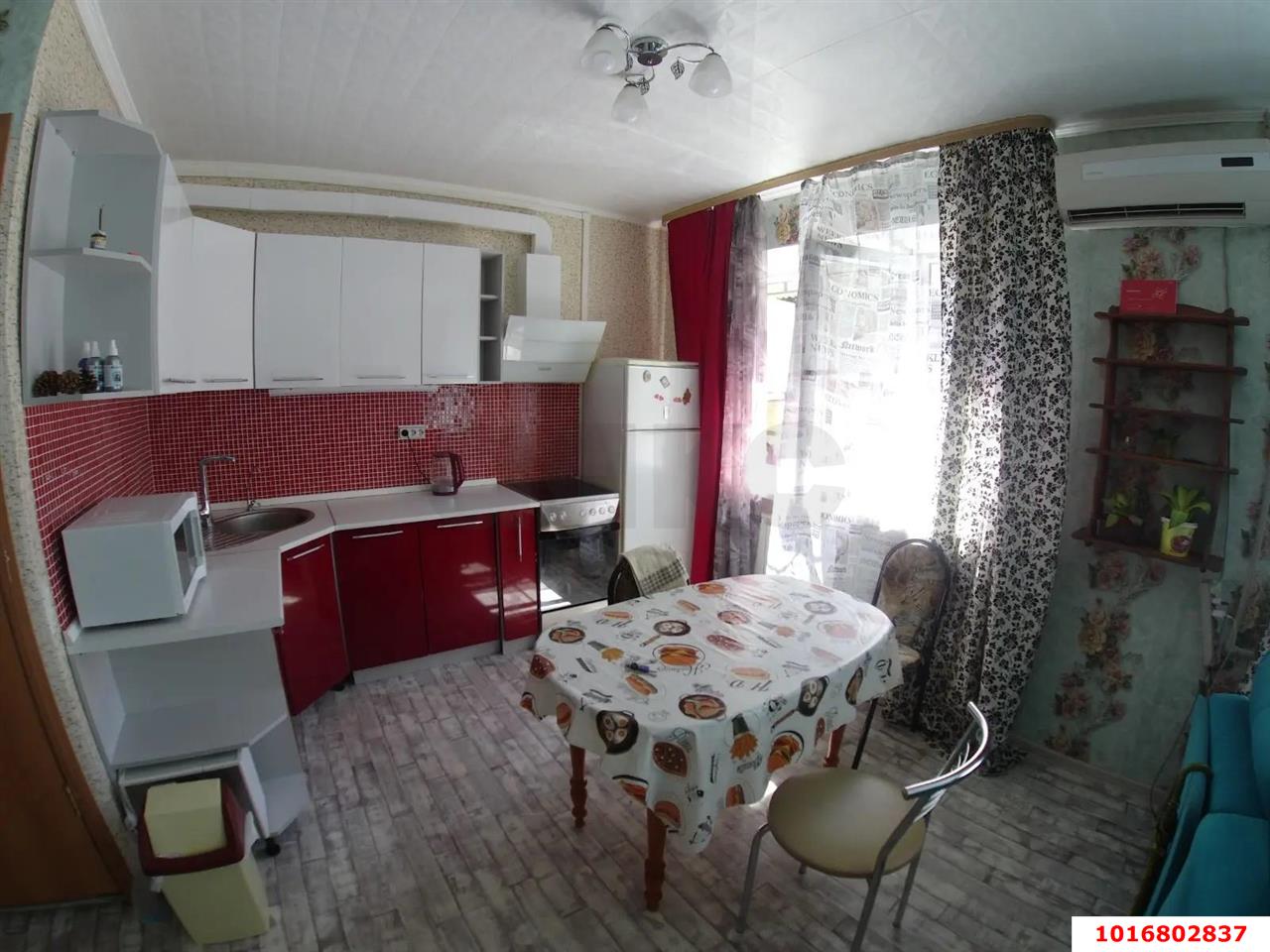 Фото №1: 1-комнатная квартира 35&nbsp;м², 1/5&nbsp;эт. - Краснодар, Карасунский внутригородской округ, мкр. Хлопчато-бумажный Комбинат, ул. Алтайская, 8