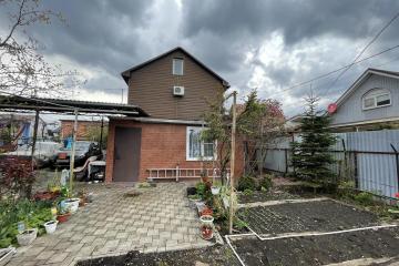 Фото №1: Дом 95&nbsp;м² + 4.5&nbsp;сот., 2&nbsp;эт. - Связист, мкр. Прикубанский внутригородской округ, ул. Лесная, 37