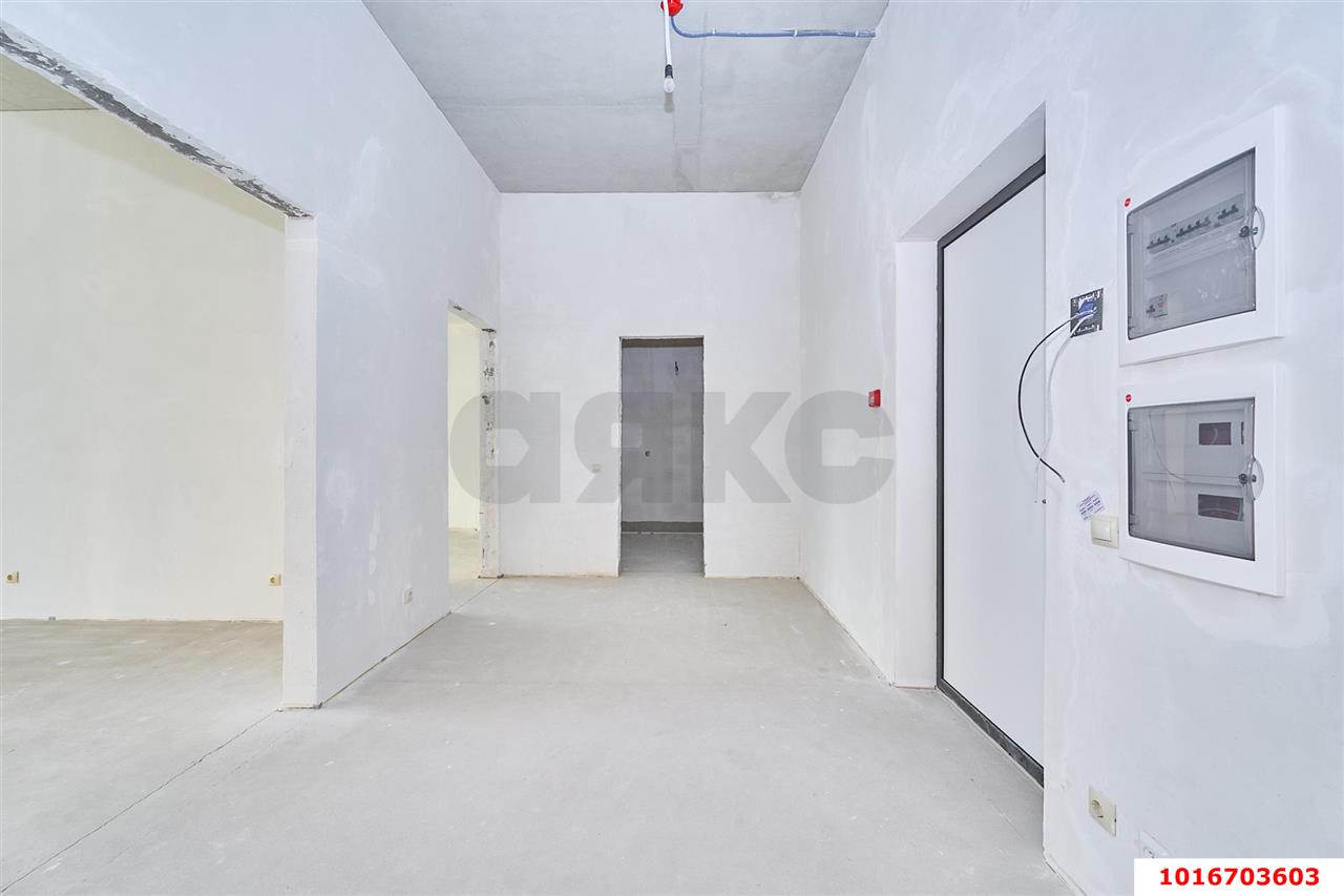 Фото №14: 2-комнатная квартира 89&nbsp;м², 9/15&nbsp;эт. - Краснодар, Прикубанский внутригородской округ, Завод Измерительных Приборов, мкр. ЖК Девелопмент Плаза, ул. имени 40-летия Победы, 33Г
