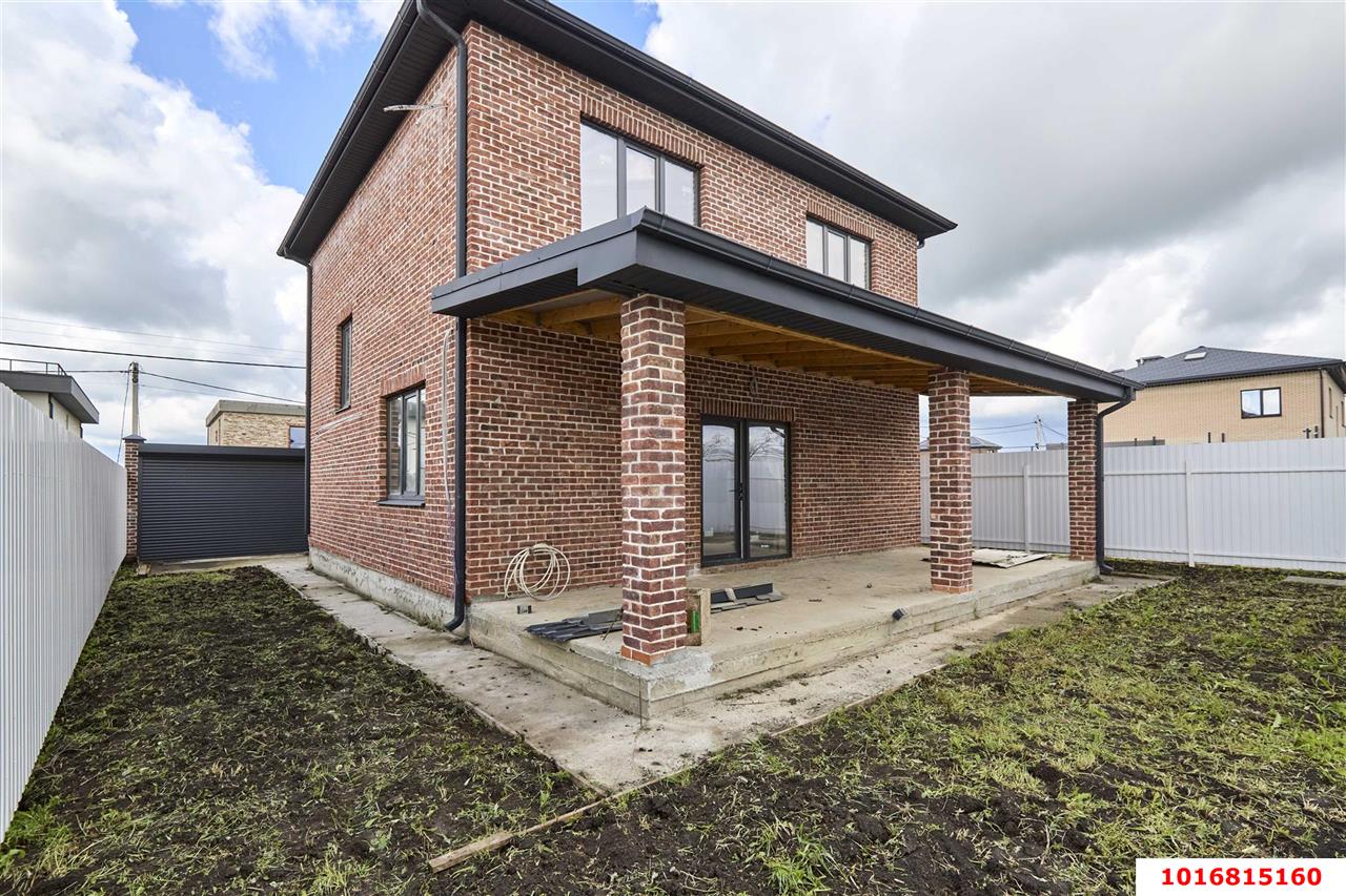 Фото №1: Дом 131&nbsp;м² + 4&nbsp;сот., 2&nbsp;эт. - Краснодар, Прикубанский внутригородской округ, мкр. жилой комплекс Дания, ул. Зеландская
