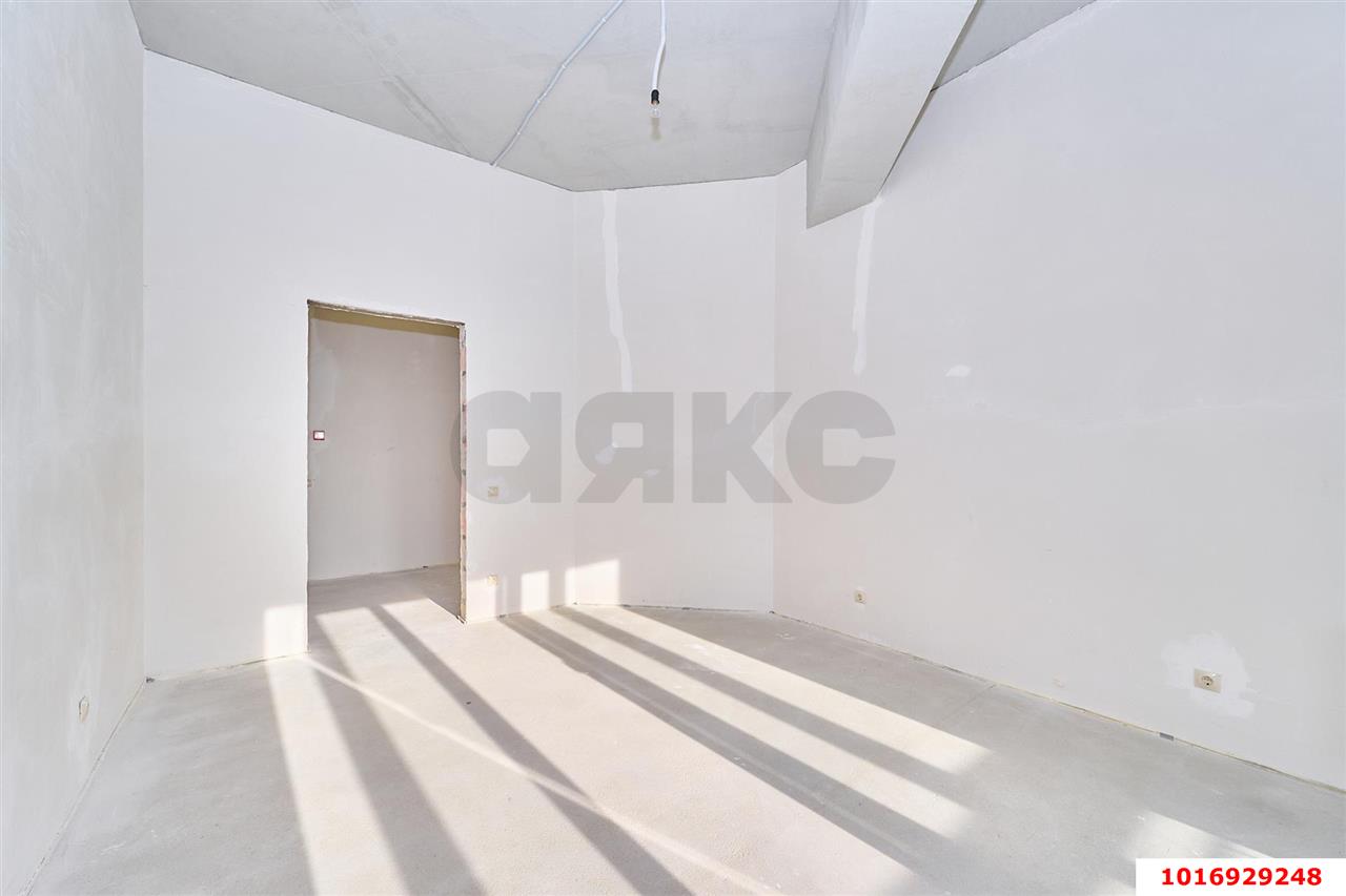 Фото №11: 2-комнатная квартира 92&nbsp;м², 7/15&nbsp;эт. - Краснодар, Прикубанский внутригородской округ, Завод Измерительных Приборов, мкр. ЖК Девелопмент Плаза, ул. имени 40-летия Победы, 33Г
