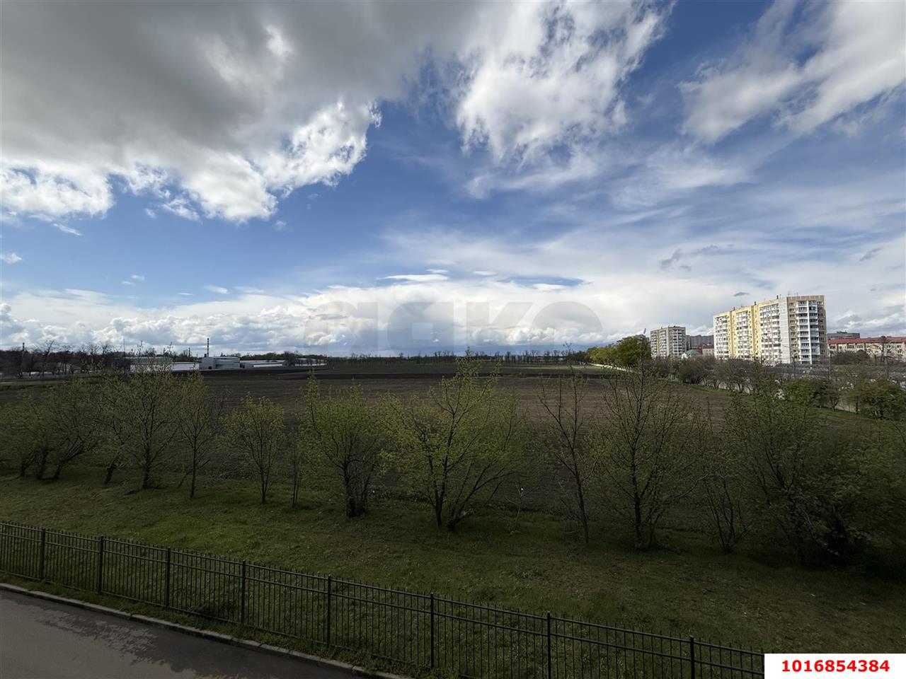 Фото №9: 1-комнатная квартира 40&nbsp;м², 3/24&nbsp;эт. - Краснодар, Прикубанский внутригородской округ, Микрохирургии глаза, мкр. жилой комплекс Сограт, ул. Красных Партизан, 4/15