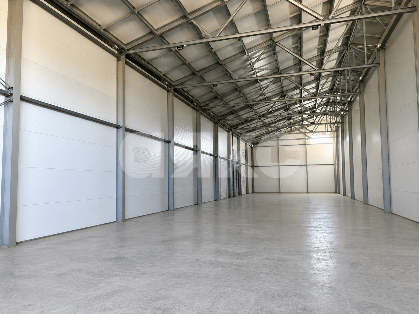 Фото №3: Коммерция 700&nbsp;м², 1/1&nbsp;эт. - Чалтырь, ул. Ростовская, 47