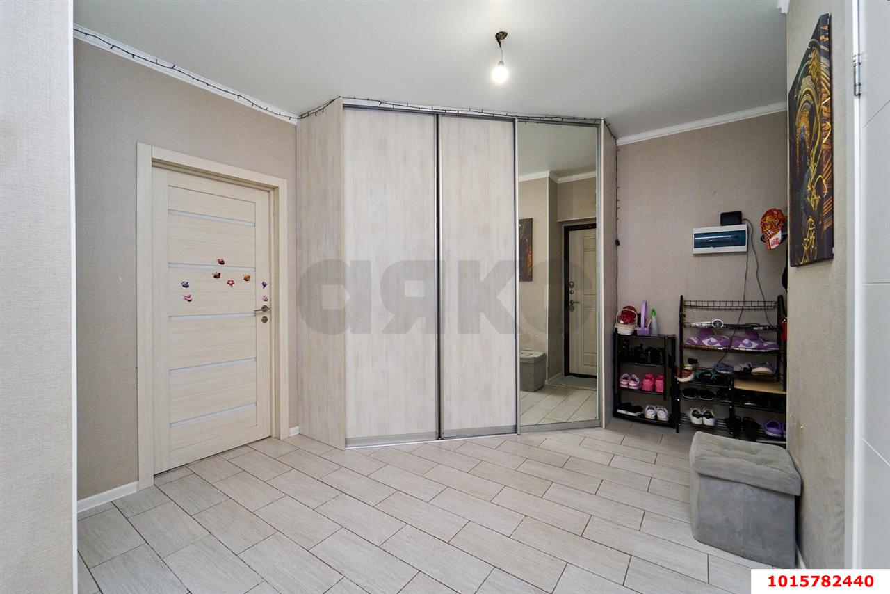 Фото №13: 2-комнатная квартира 73&nbsp;м², 1/16&nbsp;эт. - Краснодар, Прикубанский внутригородской округ, мкр. Восточно-Кругликовский, ул. им. Героя Яцкова И.В., 10
