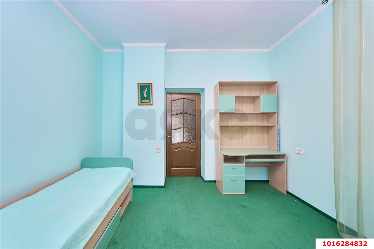 Фото №32: Дом 453&nbsp;м² + 5&nbsp;сот., 3&nbsp;эт. - Архипо-Осиповка, ул. Гоголя, 25