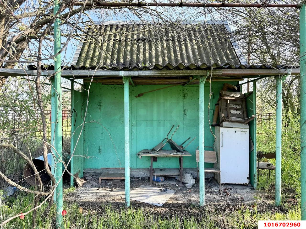 Фото №3: Личное подсобное хозяйство 8&nbsp;сот. - Октябрьский, Прикубанский внутригородской округ, ст Радужное, ул. Оранжевая, 83