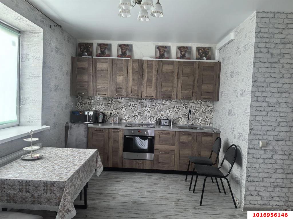 Фото №1: 2-комнатная квартира 61&nbsp;м², 5/24&nbsp;эт. - Краснодар, Карасунский внутригородской округ, жилой комплекс Гарантия, мкр. Камвольно-суконный Комбинат, ул. Дежнёва, 29/3