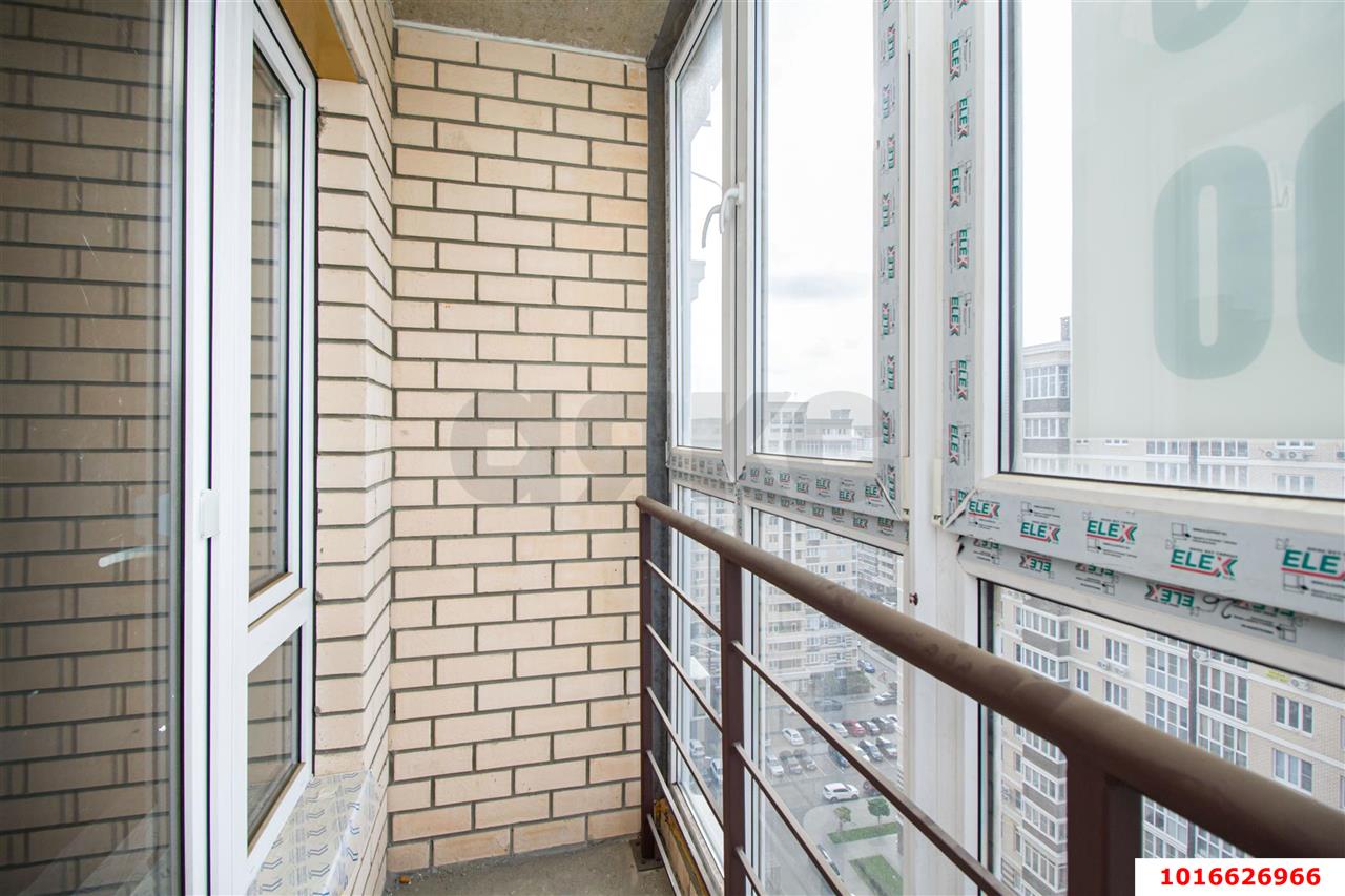 Фото №2: 2-комнатная квартира 65&nbsp;м², 15/16&nbsp;эт. - Краснодар, Прикубанский внутригородской округ, мкр. ЖК Красная Площадь, ул. Конгрессная, 19/1