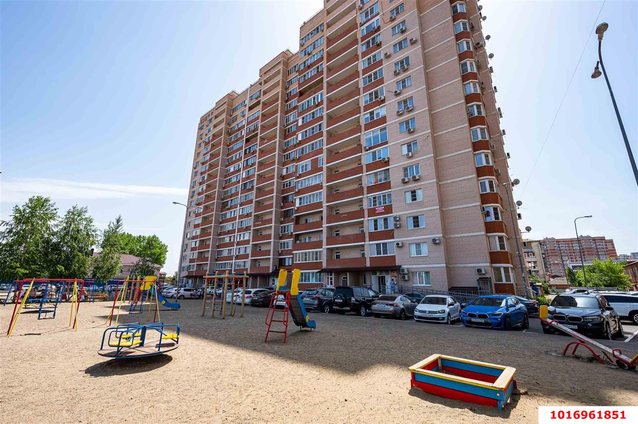 Фото №19: 2-комнатная квартира 80&nbsp;м², 10/16&nbsp;эт. - Краснодар, Западный внутригородской округ, мкр. Кожзавод, ул. Володи Головатого, 174