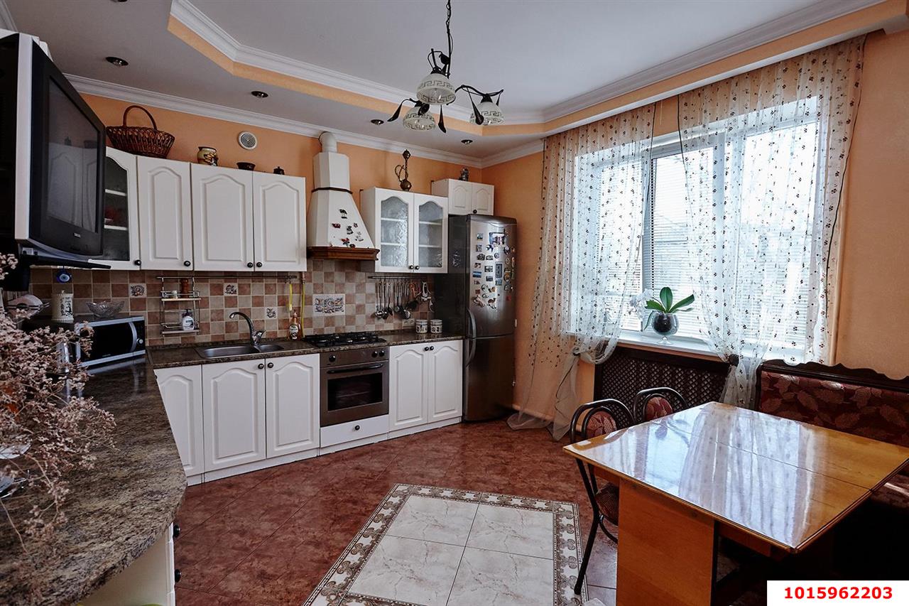 Фото №9: Дом 112&nbsp;м² + 10&nbsp;сот., 1&nbsp;эт. - Ленина, мкр. Карасунский внутригородской округ, ул. Екатеринодарская, 29