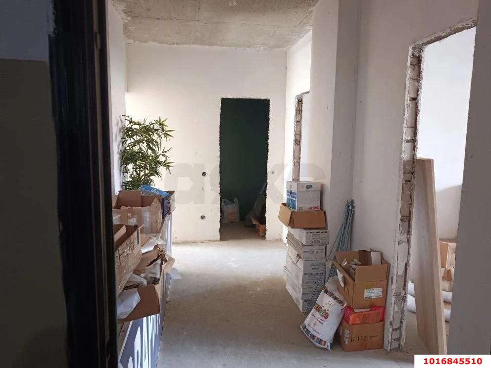 Фото №8: 2-комнатная квартира 65&nbsp;м², 1/10&nbsp;эт. - Краснодар, Прикубанский внутригородской округ, мкр. Краевая Клиническая Больница, ул. Восточно-Кругликовская, 76/1