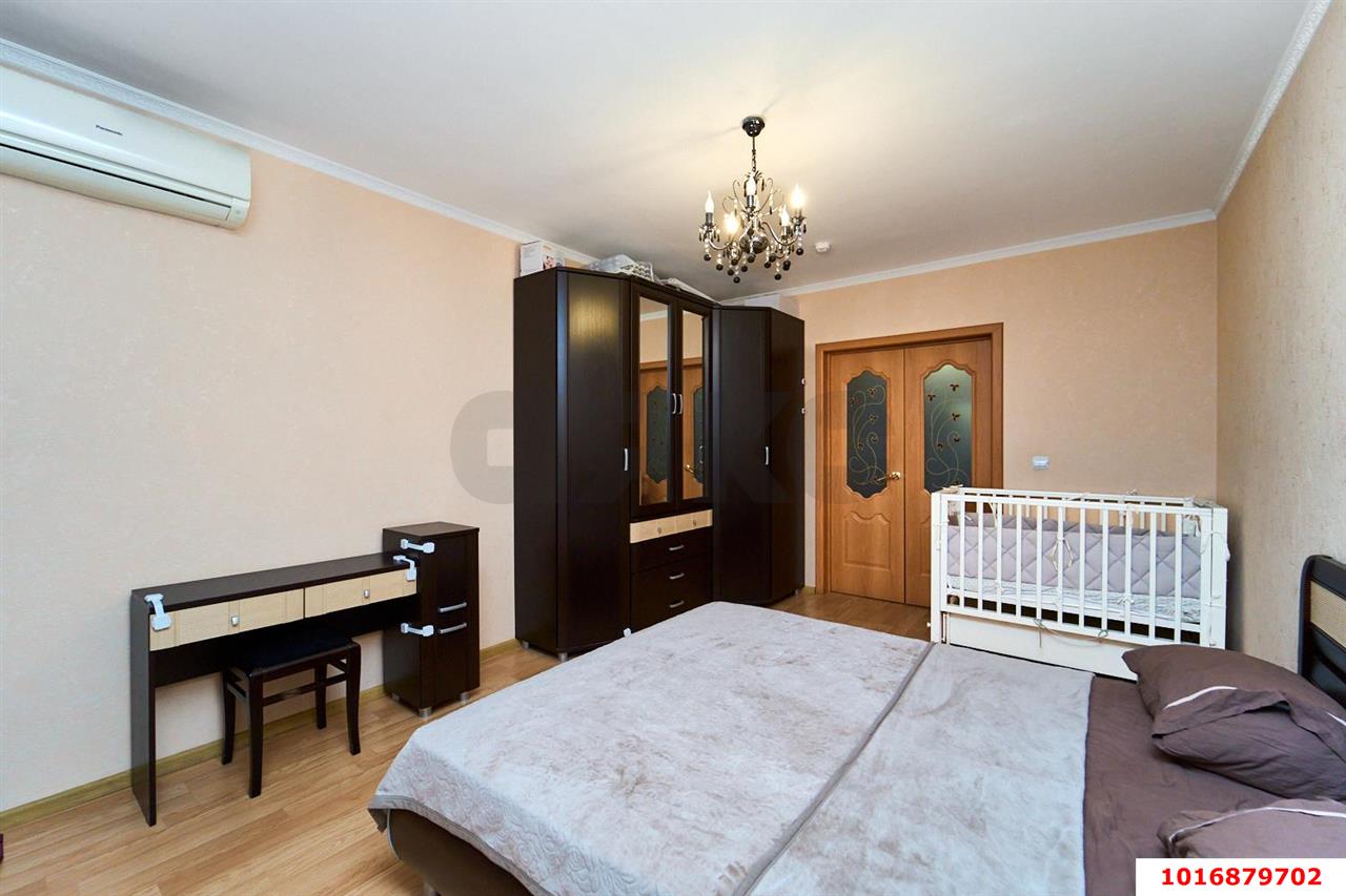 Фото №7: 2-комнатная квартира 72&nbsp;м², 14/16&nbsp;эт. - Краснодар, Западный внутригородской округ, мкр. Центральный, ул. Севастопольская, 6/1
