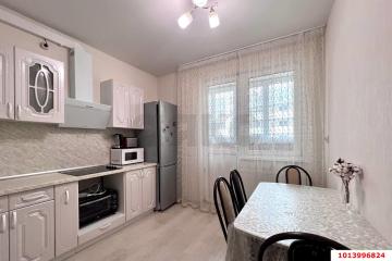 Фото №1: 1-комнатная квартира 30&nbsp;м², 6/9&nbsp;эт. - Краснодар, мкр. жилой комплекс Южане, ул. Даниила Смоляна, 80