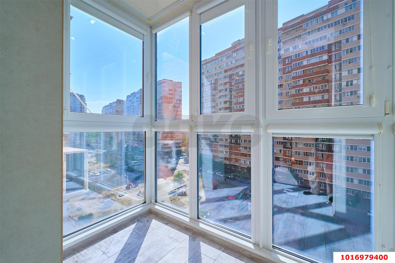 Фото №6: 2-комнатная квартира 70&nbsp;м², 7/18&nbsp;эт. - Краснодар, Карасунский внутригородской округ, Гидростроителей, мкр. жилой комплекс Премьера, ул. Автолюбителей, 1/3к1