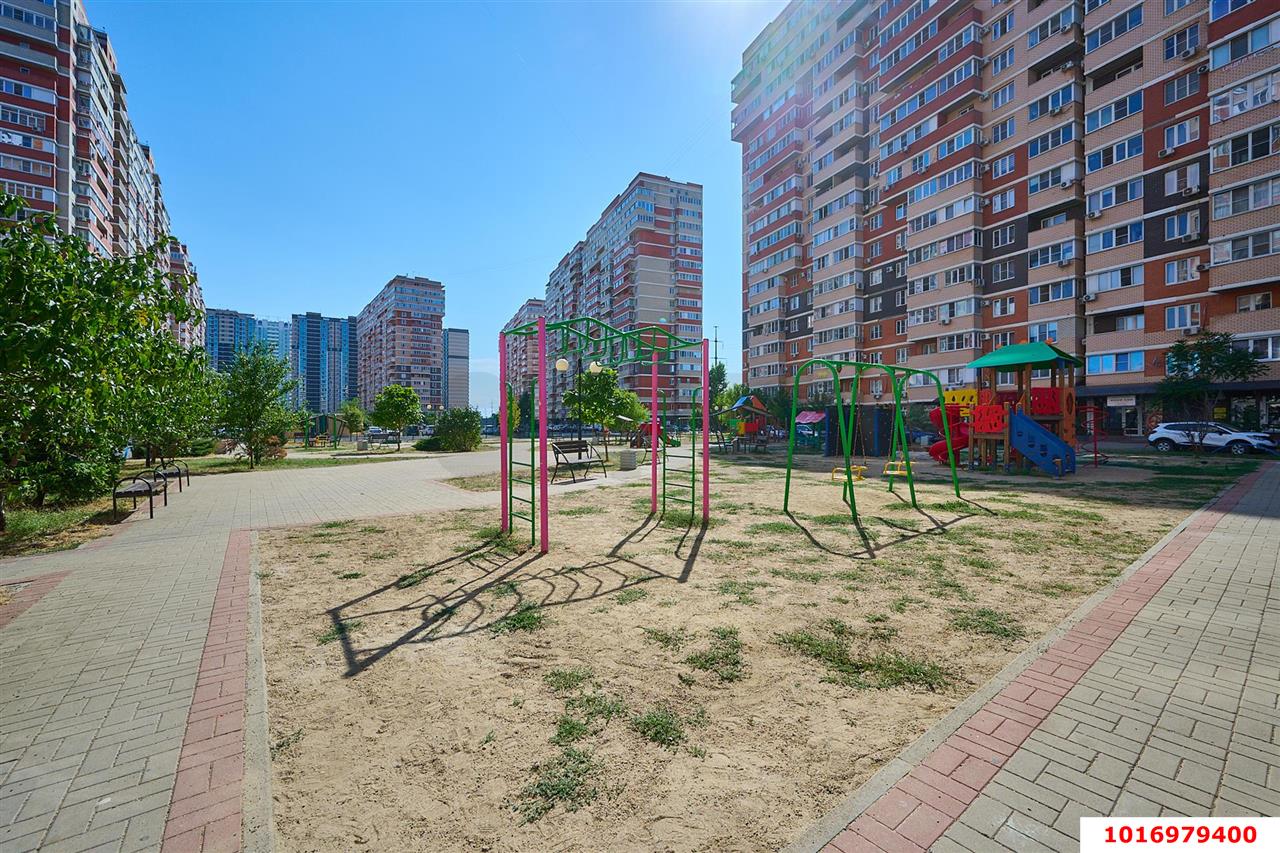 Фото №14: 2-комнатная квартира 70&nbsp;м², 7/18&nbsp;эт. - Краснодар, Карасунский внутригородской округ, Гидростроителей, мкр. жилой комплекс Премьера, ул. Автолюбителей, 1/3к1