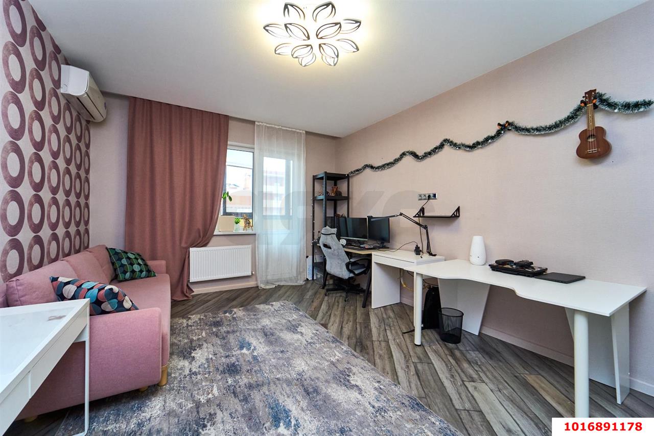 Фото №10: 2-комнатная квартира 85&nbsp;м², 19/20&nbsp;эт. - Краснодар, Западный внутригородской округ, мкр. Фестивальный, ул. Гаражная, 71/1