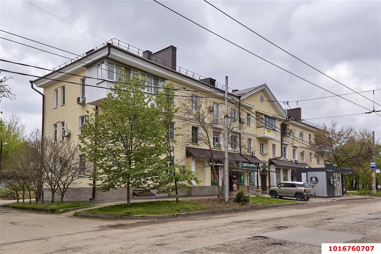 Фото №17: 3-комнатная квартира 53&nbsp;м², 2/3&nbsp;эт. - Краснодар, Центральный внутригородской округ, Покровка, мкр. Центральный, ул. Володарского, 8