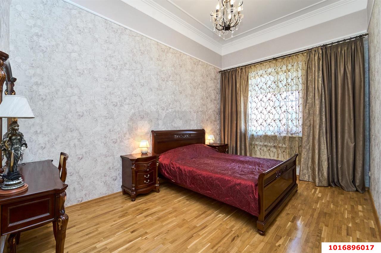 Фото №8: Дом 450&nbsp;м² + 12&nbsp;сот., 1&nbsp;эт. - Краснодар, Прикубанский внутригородской округ, мкр. Новый, ул. М.Д. Скобелева