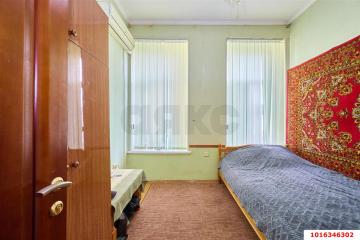 Фото №1: 1-комнатная квартира 36 м², 2/2 эт. - Краснодар, мкр. Центральный, ул. имени Пушкина, 47