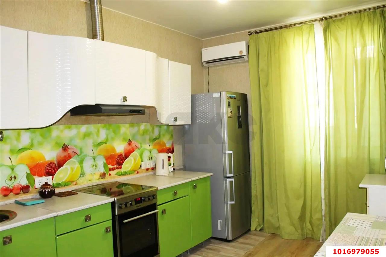 Фото №6: 1-комнатная квартира 34&nbsp;м², 19/22&nbsp;эт. - Краснодар, Прикубанский внутригородской округ, Восточно-Кругликовский, мкр. ЖК Возрождение, ул. имени 40-летия Победы, 131