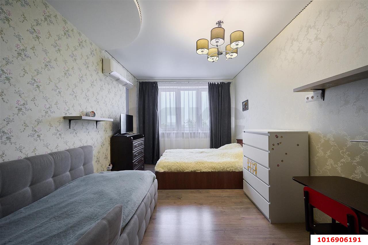 Фото №10: 2-комнатная квартира 62&nbsp;м², 3/16&nbsp;эт. - Краснодар, Западный внутригородской округ, ЖК Новый Город, мкр. Юбилейный, б-р Клары Лучко, 4