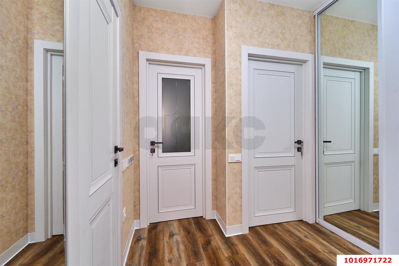 Фото №8: 1-комнатная квартира 45&nbsp;м², 17/25&nbsp;эт. - Краснодар, Карасунский внутригородской округ, Хлопчато-бумажный Комбинат, мкр. жилой комплекс Галактика, ул. Уральская, 71