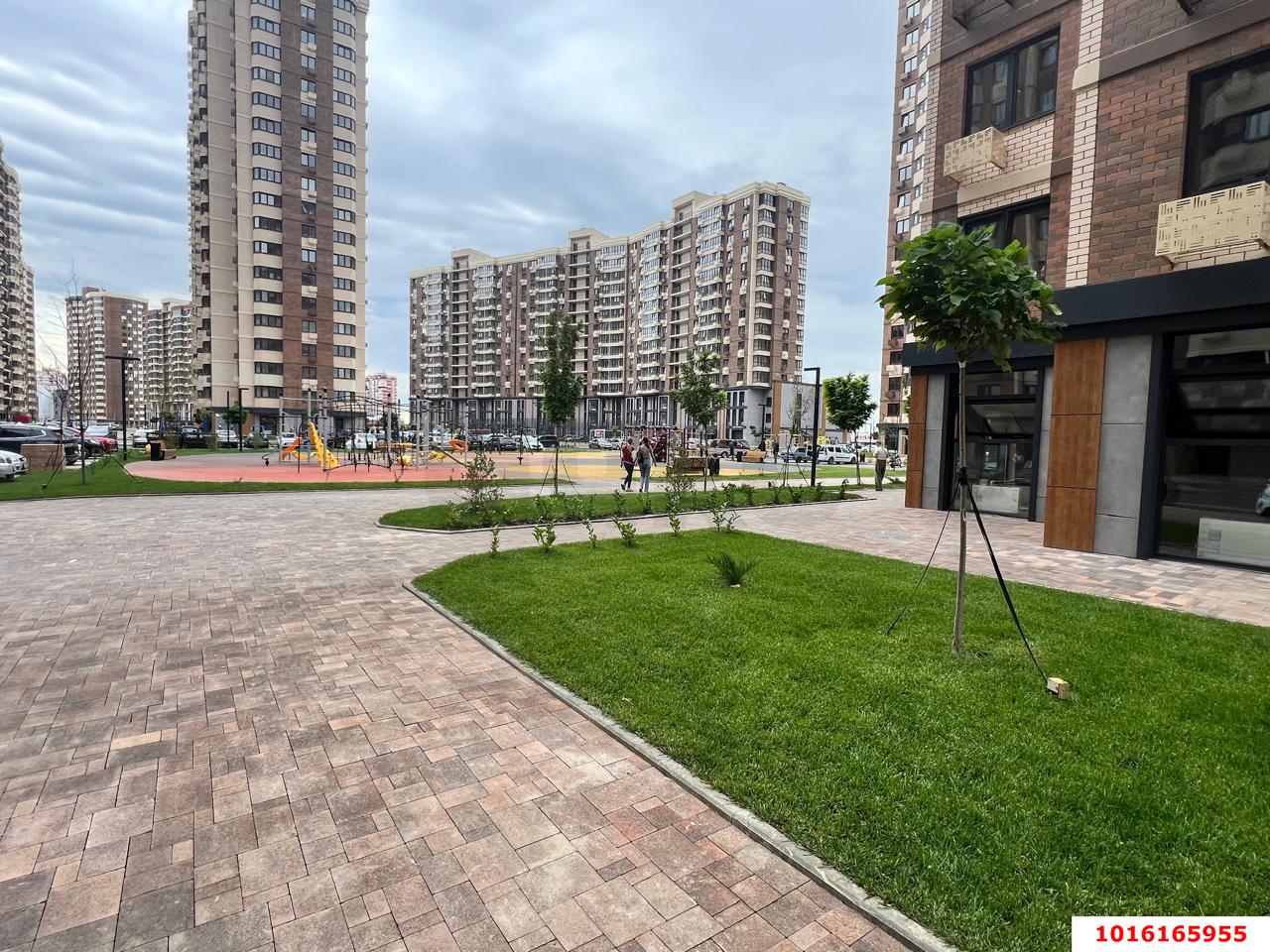 Фото №2: Отдельное здание 340&nbsp;м², 1/16&nbsp;эт. - Краснодар, Прикубанский внутригородской округ, имени Петра Метальникова, мкр. ЖК Лучший, ул. Ростовское шоссе, 30/6