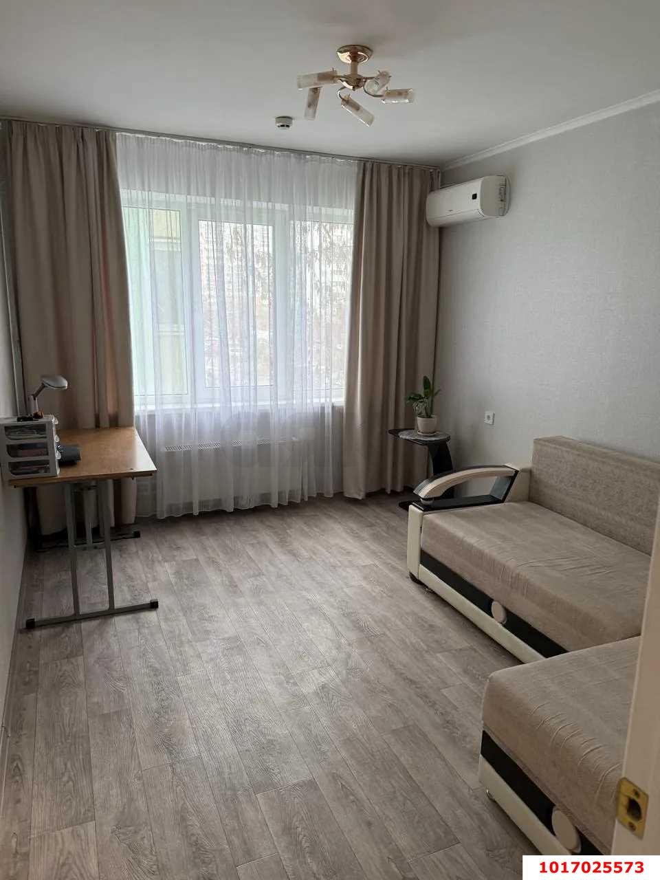 Фото №1: 3-комнатная квартира 73&nbsp;м², 2/16&nbsp;эт. - Краснодар, Прикубанский внутригородской округ, мкр. Московский, ул. Карякина, 18