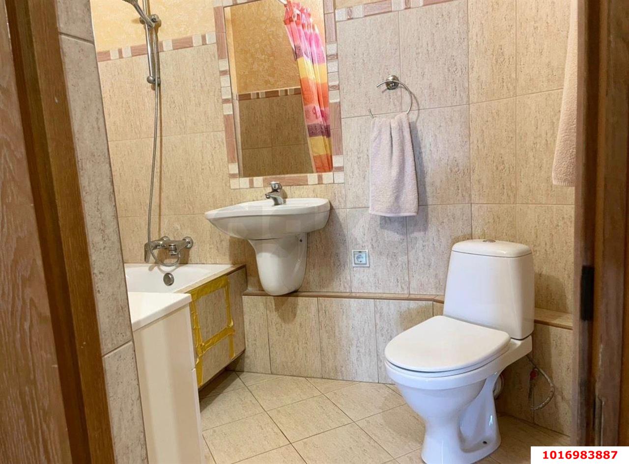 Фото №12: 2-комнатная квартира 80&nbsp;м², 6/6&nbsp;эт. - Краснодар, Западный внутригородской округ, Фестивальный, мкр. ЖК Маршал, ул. Гаражная, 87