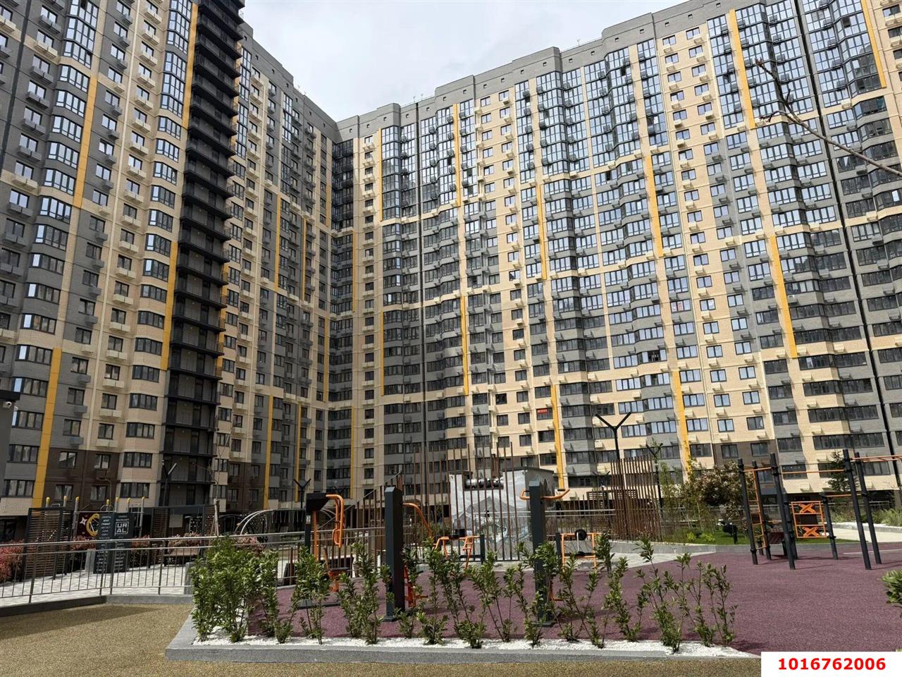 Фото №2: 3-комнатная квартира 82&nbsp;м², 20/23&nbsp;эт. - Краснодар, Карасунский внутригородской округ, Камвольно-суконный Комбинат, мкр. ЖК Урал, ул. Уральская, 87/7