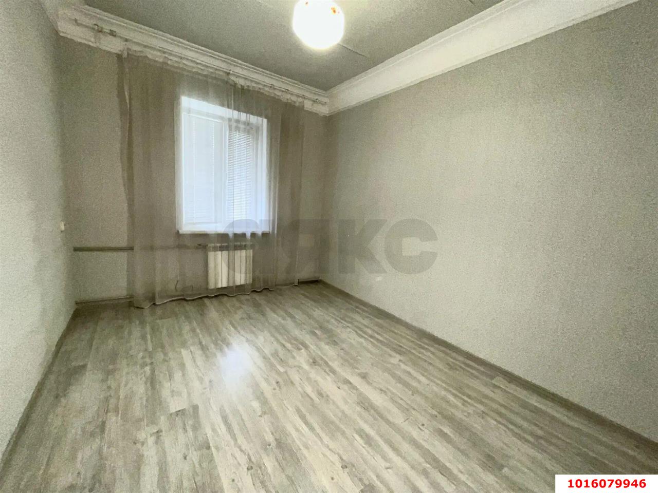 Фото №3: 3-комнатная квартира 60&nbsp;м², 1/2&nbsp;эт. - Краснодар, Центральный внутригородской округ, мкр. 40 лет Победы, ул. Юннатов, 29