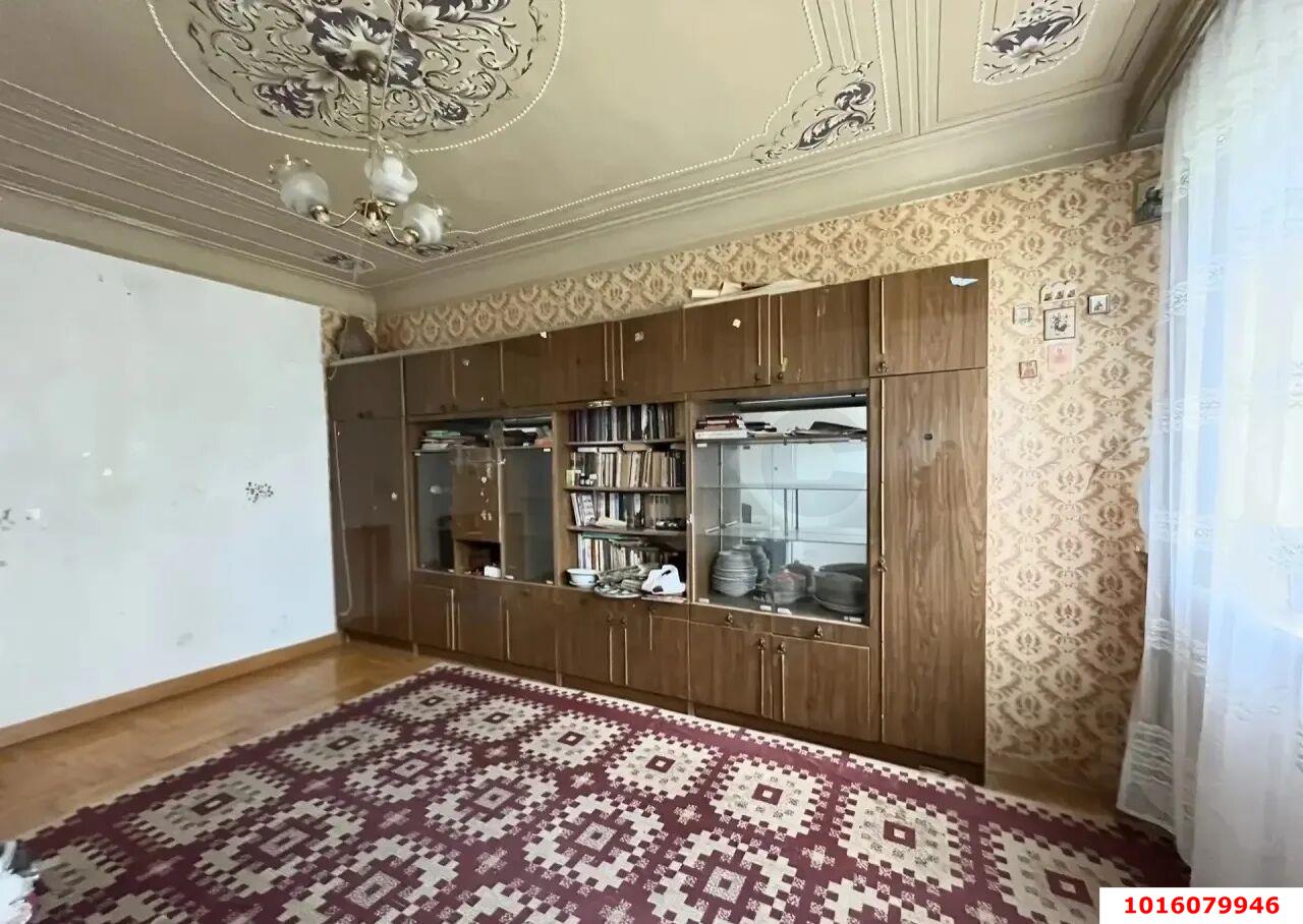 Фото №5: 3-комнатная квартира 60&nbsp;м², 1/2&nbsp;эт. - Краснодар, Центральный внутригородской округ, мкр. 40 лет Победы, ул. Юннатов, 29